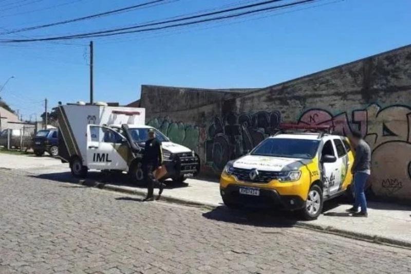 Criança com deficiência é encontrada morta de forma misteriosa; polícia investiga