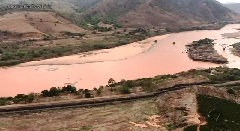 Lama no Rio Doce: governo do ES e MPF pedem bloqueio de R$ 10 bi das empresas Vale e da BHP Billiton