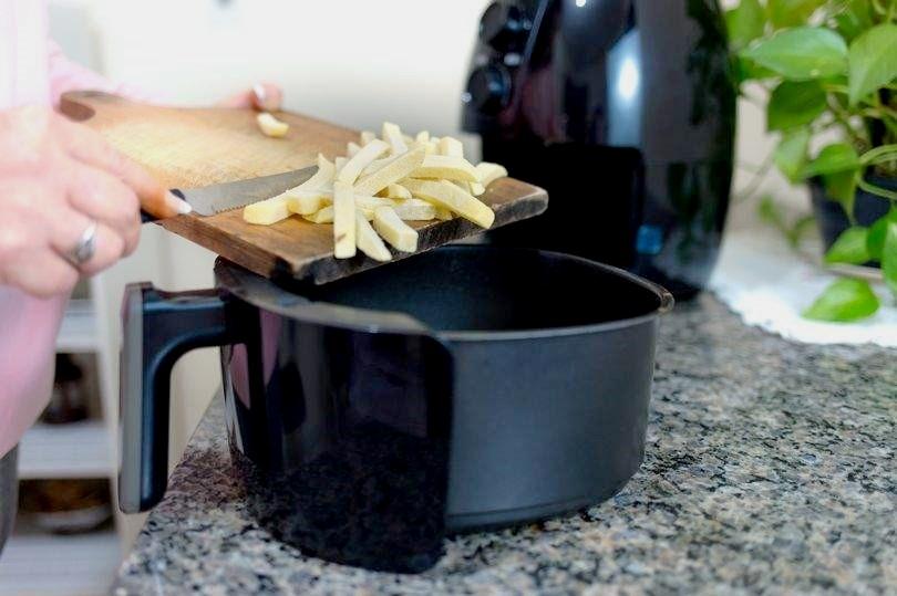 Veja 6 alimentos que não devem ser feitos na fritadeira AirFryer