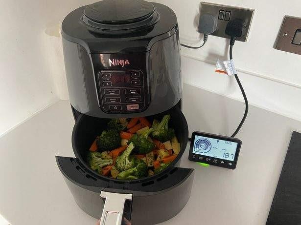 Veja 6 alimentos que não devem ser feitos na fritadeira AirFryer