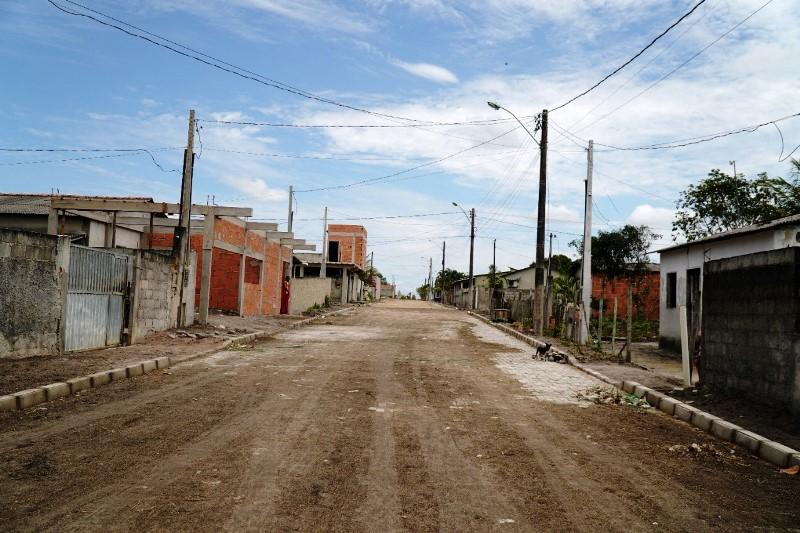 Calçamento de ruas na Paulista, em São Mateus (ES) está em fase de conclusão: Moradores já comemoram