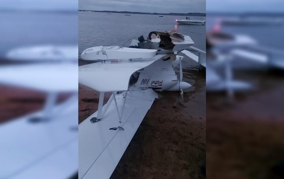 Avião cai em represa de Paranapanema; duas pessoas morreram