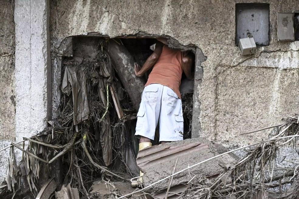 Deslizamento deixa ao menos 22 mortos e 52 desaparecidos na Venezuela