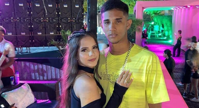 Casal viraliza após rapaz descobrir que namorada não tem dentes: ‘Te amo, boquinha pelada’