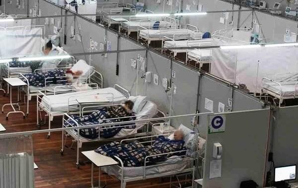 Média móvel de mortes no país sobe 54% e chega a 71
