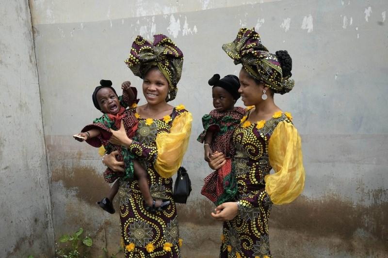 Festival reúne milhares de gêmeos e celebra fertilidade curiosa em cidade nigeriana