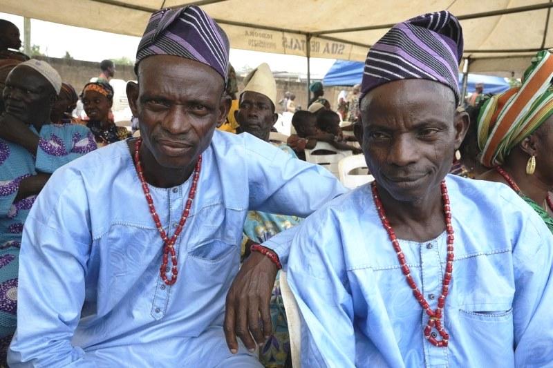 Festival reúne milhares de gêmeos e celebra fertilidade curiosa em cidade nigeriana