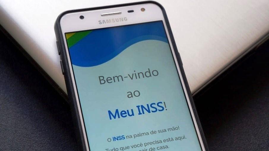 INSS prorroga prazo para auxílio-doença sem perícia médica