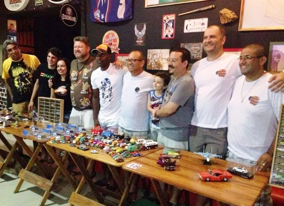 Colecionadores realizam exposição carros em miniaturas de em São Mateus, ES, neste sábado (22)