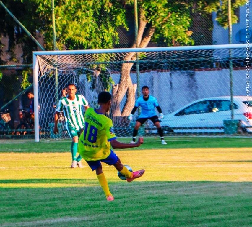 Copa Rosa reforça campanha contra o câncer de mama em Pedro Canário