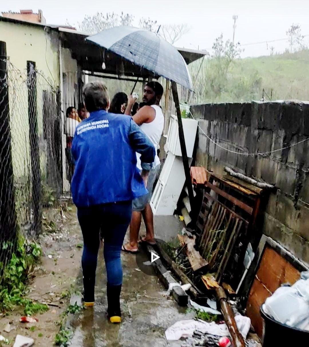 Assistência Social realiza atendimentos a famílias desabrigas em função das últimas chuvas de São Mateus, ES