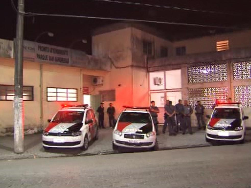 Menina de 15 anos morre afogada ao brincar com irmã dentro de caixa d'água no litoral de SP