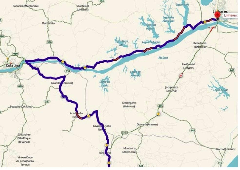 Motoristas podem acessar rota alternativa durante obra em cratera na BR-101, no ES