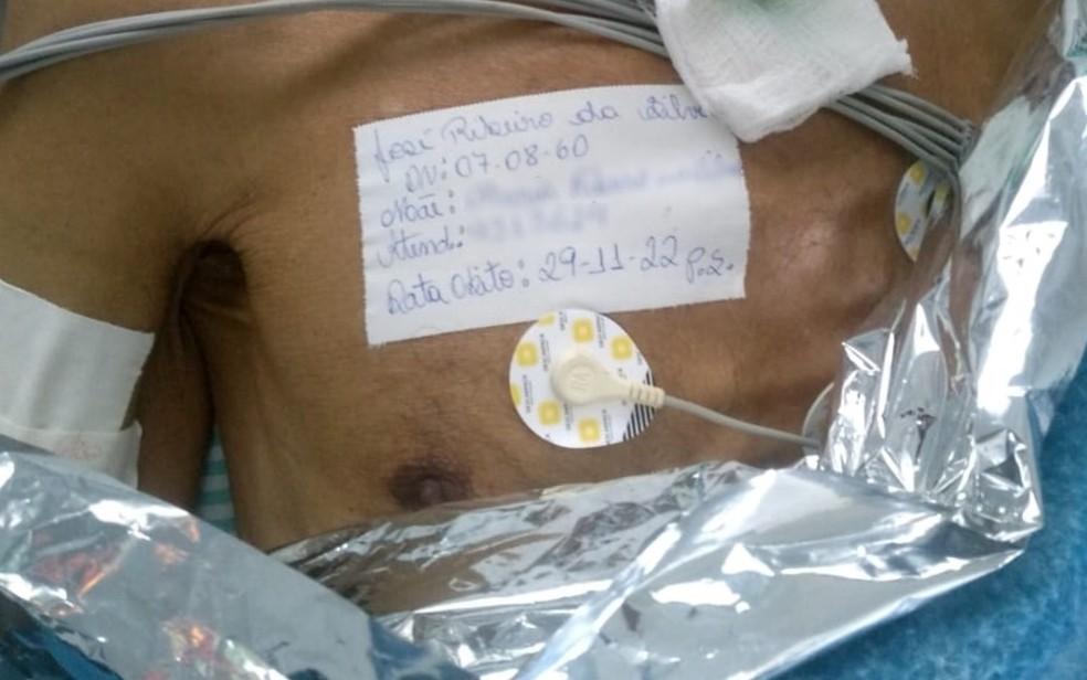 Morre idoso que tinha sido dado como morto por engano e levado para funerária ainda vivo