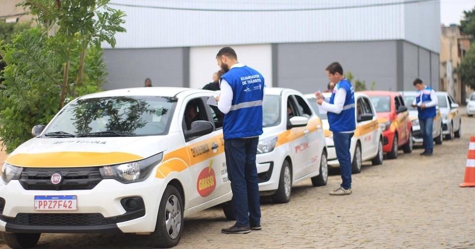 Detran/ES comunica interrupção temporária de provas práticas