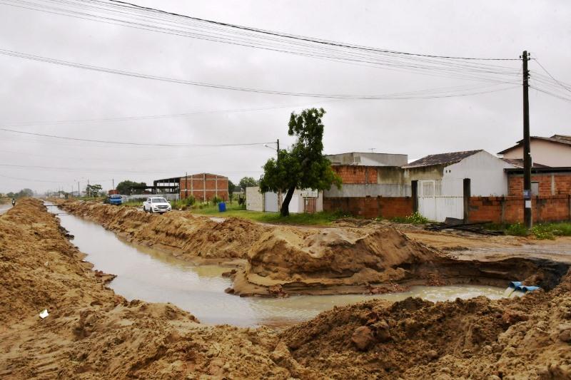 Casagrande envia representantes a São Mateus para ajudar a encontrar soluções para o problema de alagamentos