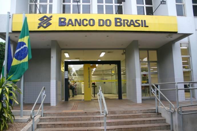 Banco do Brasil abre concurso para 6 mil vagas; salário é de R$ 3,6 mil