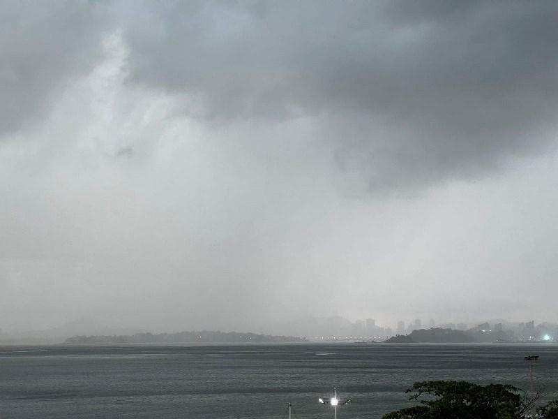 ES recebe novo alerta de chuvas intensas para todas as cidades