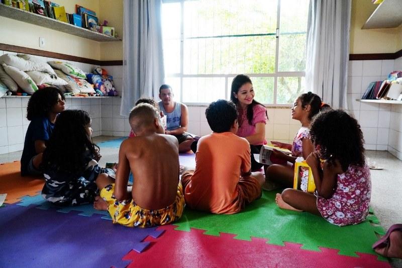 Prefeitura de São Mateus, ES, leva apoio pedagógico para crianças em abrigos