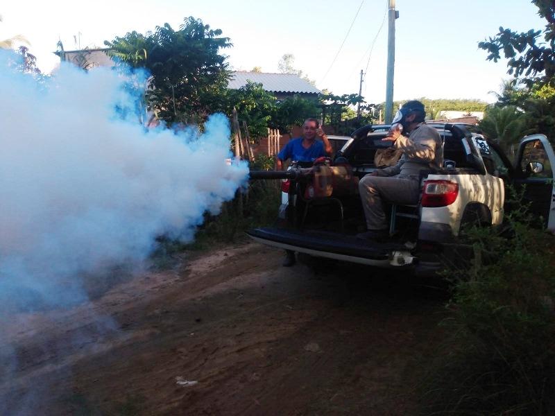 Secretaria Municipal de Saúde retoma o cronograma do carro fumacê, em Conceição da Barra, ES