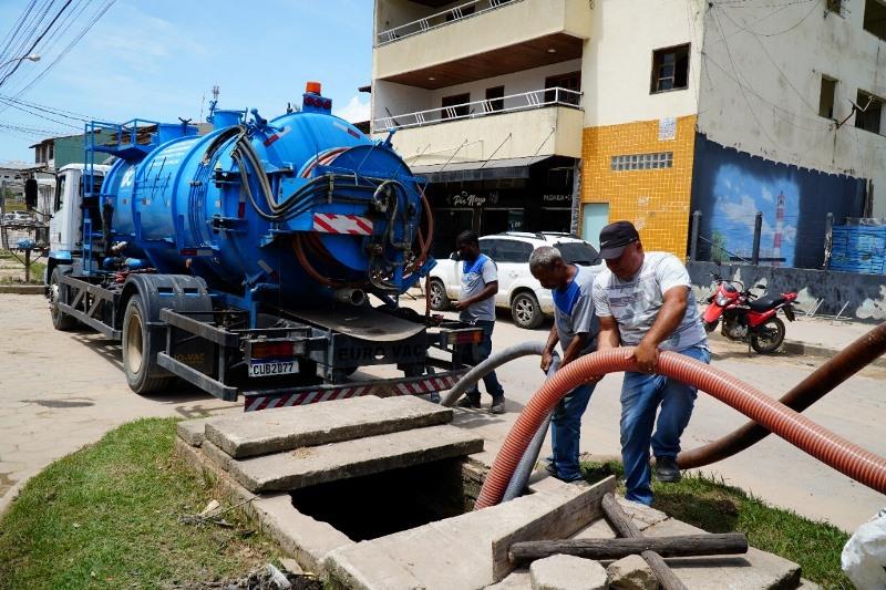 Prefeitura São Mateus, ES, atua com sistema de força-tarefa até que todas as vias em Guriri, estejam transitáveis