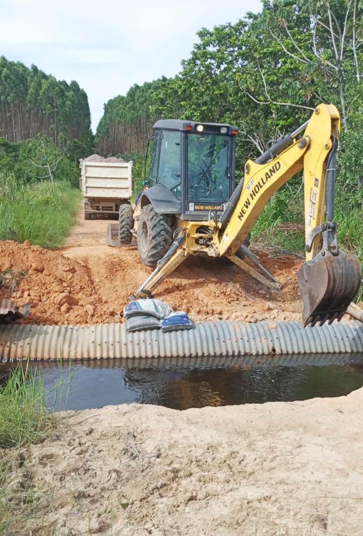 Ordem é trabalhar na reconstrução e recuperação de estradas rurais de todo o município de São Mateus, ES