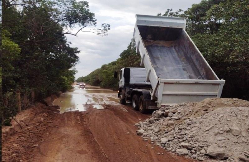 Ação conjunta entre Prefeitura, DER-ES e comunidade restabelece o acesso a Barra Nova Norte, em São Mateus, ES