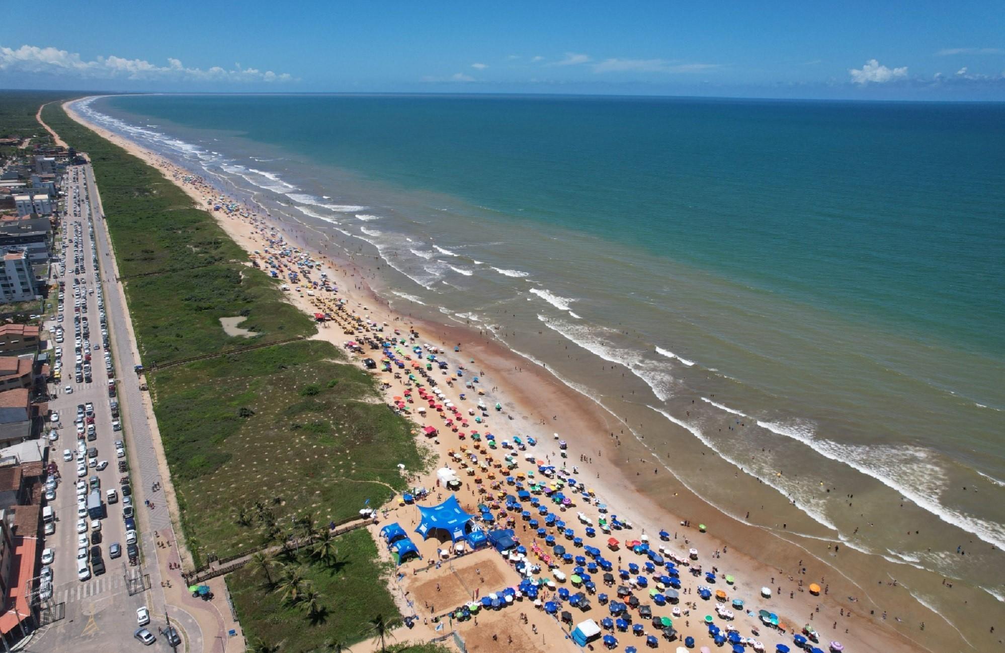 Praias de São Mateus estão entre as mais belas e próprias para banho do país