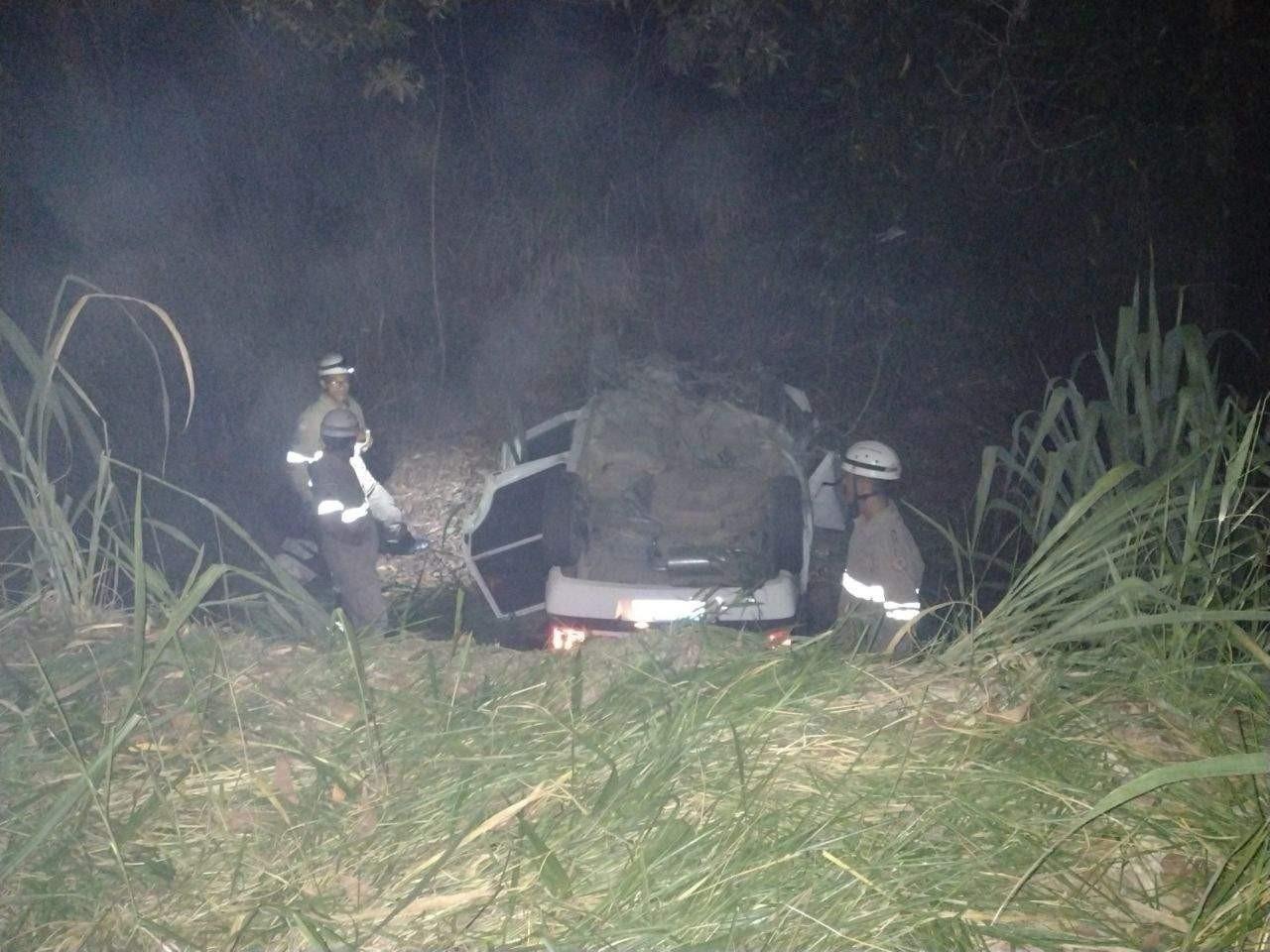 Acidente na BR-101 deixa três mortos em São Mateus, ES