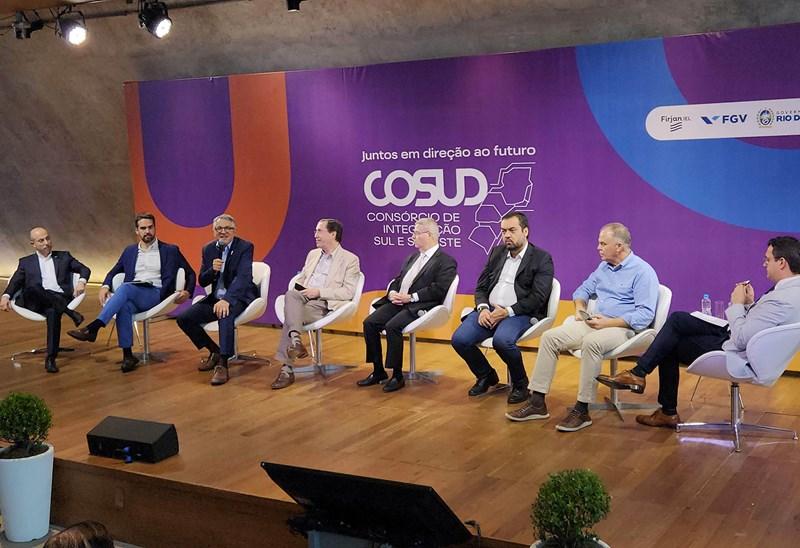 Governadores defendem novo pacto federativo no último dia de encontro do Cosud