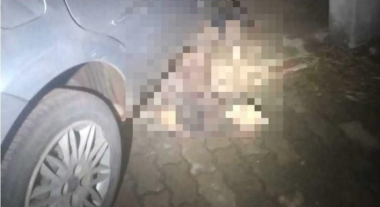 Mulher dirige com corpo de homem preso embaixo do carro por 20 quilômetros