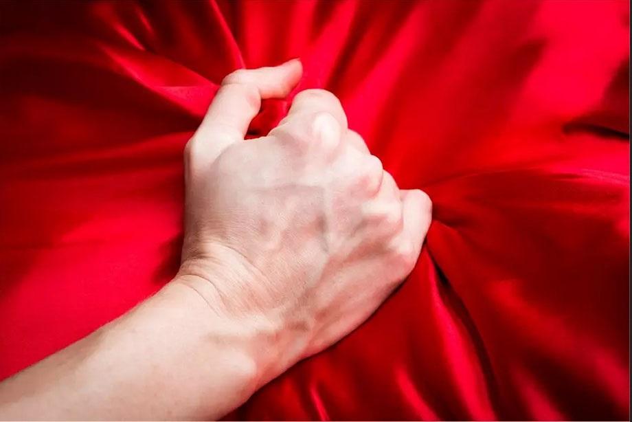 Estudo aponta que 79% das mulheres já fingiram orgasmo