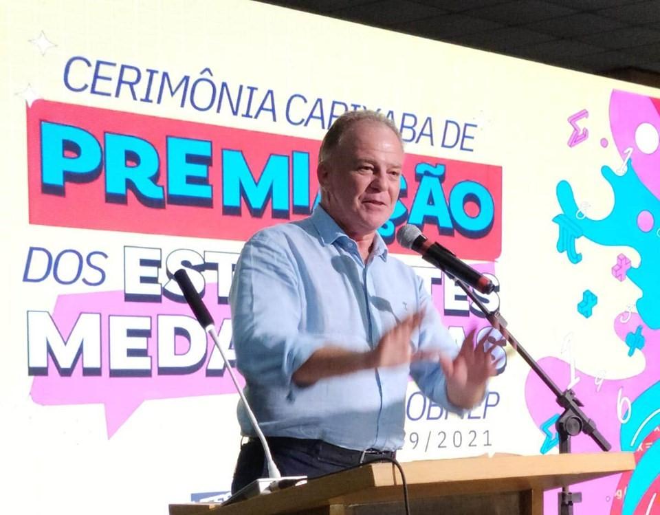 Cerimônia homenageia vencedores da Olimpíada Brasileira de Matemática das Escolas Públicas