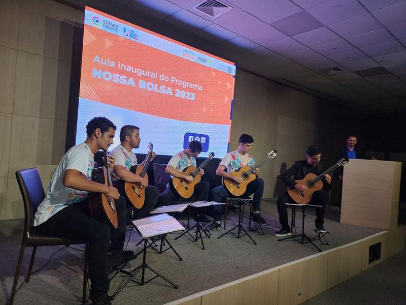 Governo do Espírito Santo realiza aula inaugural do Nossa Bolsa 2023