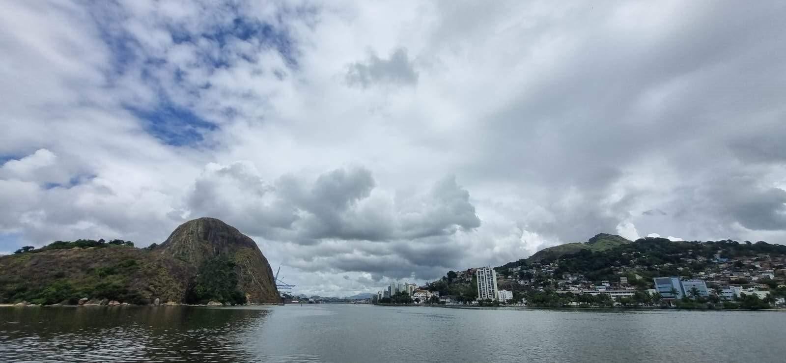 Último fim de semana do verão será com chuva no ES; veja previsão
