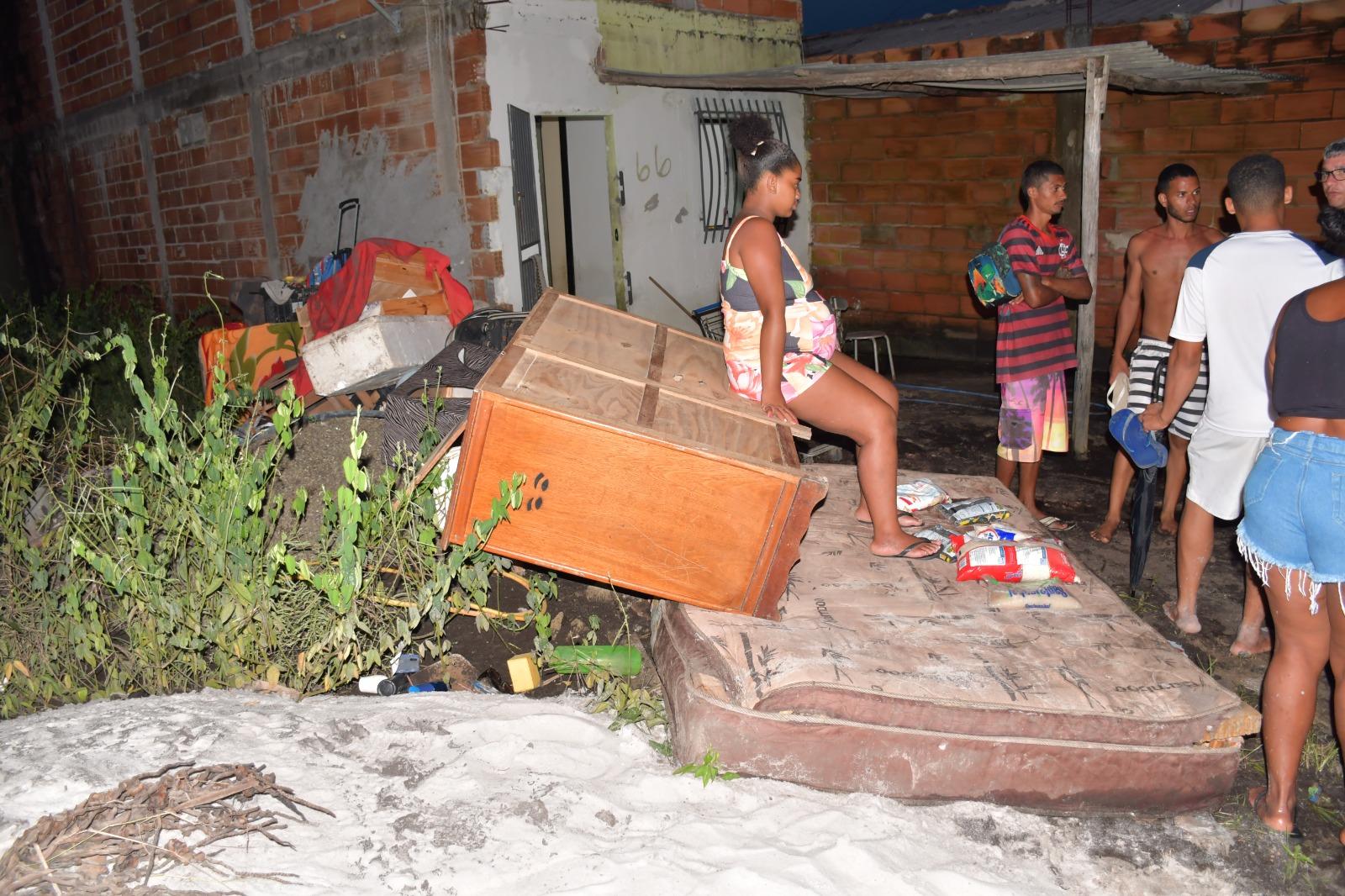 Mais de 700 famílias impactadas pelos temporais de 2022 já receberam o Cartão Reconstrução em São Mateus, no ES