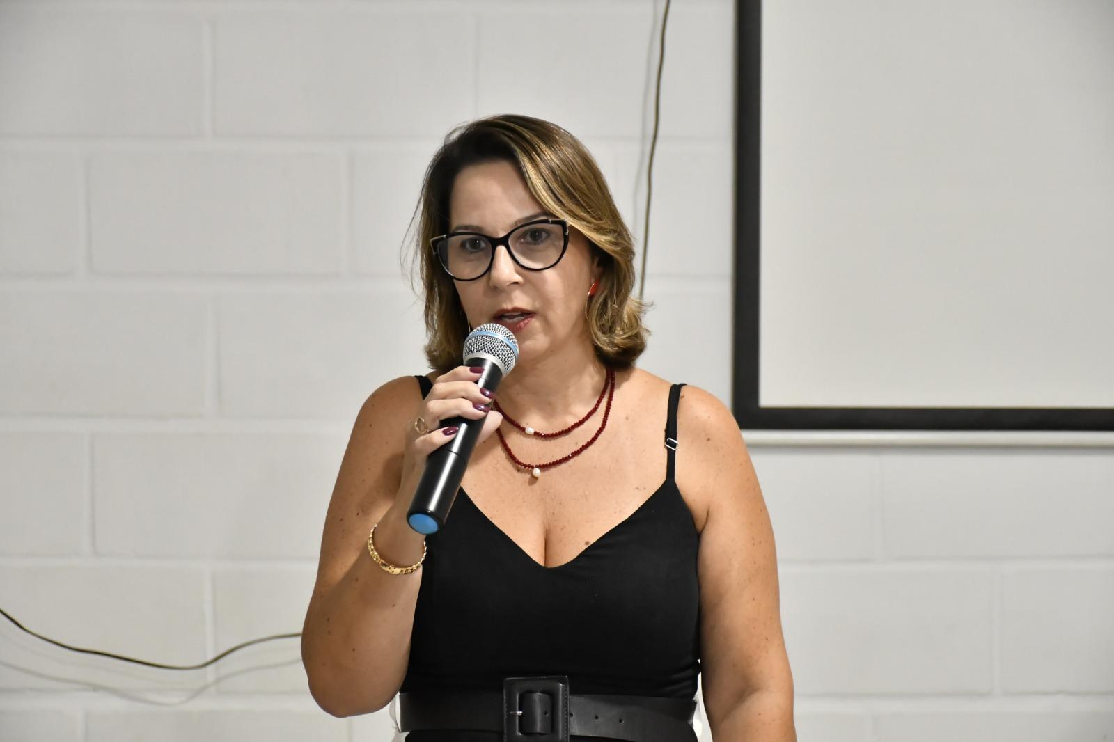 Servidores de São Mateus, ES, participam de treinamento sobre nova lei federal para licitações