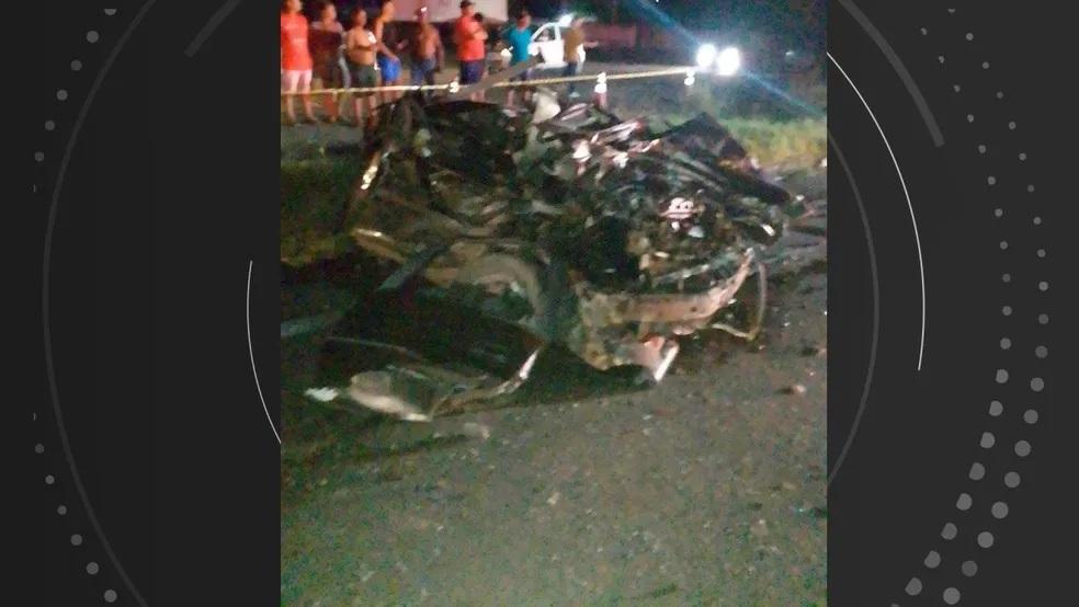 Acidente deixa morto e feridos na BR-101, em Linhares, ES