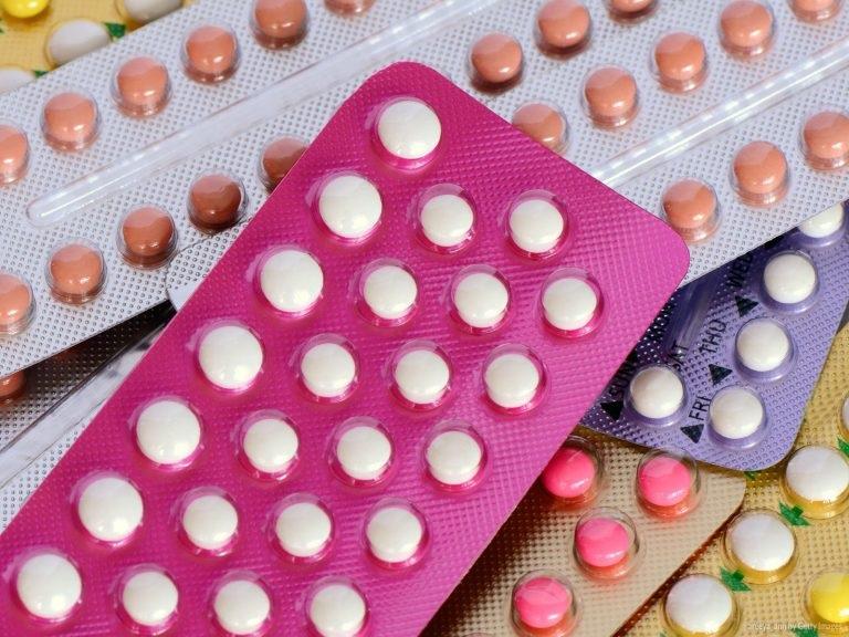 Uso contínuo da pílula anticoncepcional faz mal? Especialista responde