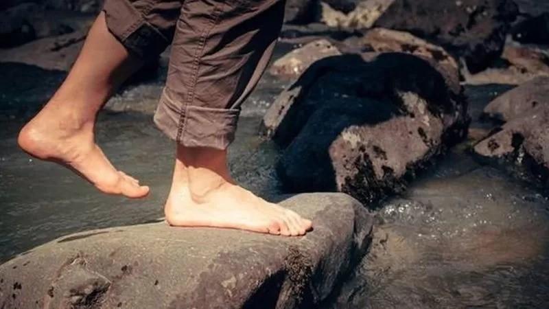 Os benefícios surpreendentes dos dedos enrugados na água