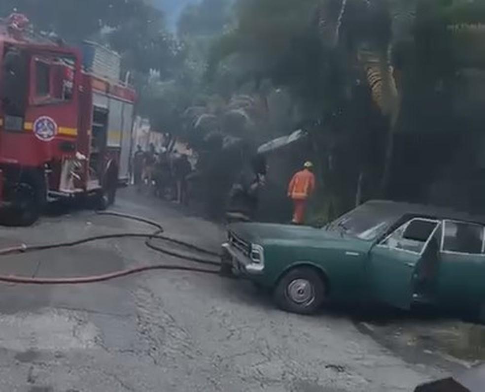 Incêndio atinge casa de repouso com 21 idosos