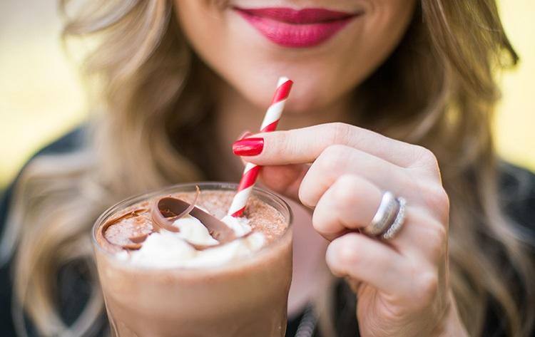 9 benefícios do chocolate amargo para a saúde