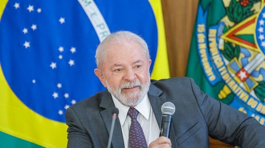 Lula declara guerra a militares após vazamento: “Não vai ter golpe”