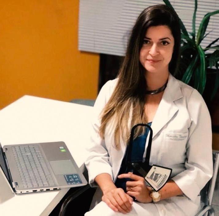 Café tem benefícios, mas pesquisa aponta que consumo da bebida pode causar aumento de palpitações cardíacas