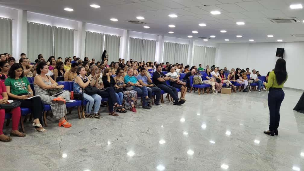 Educação de São Mateus promove formação socioemocional e de projetos pedagógicos