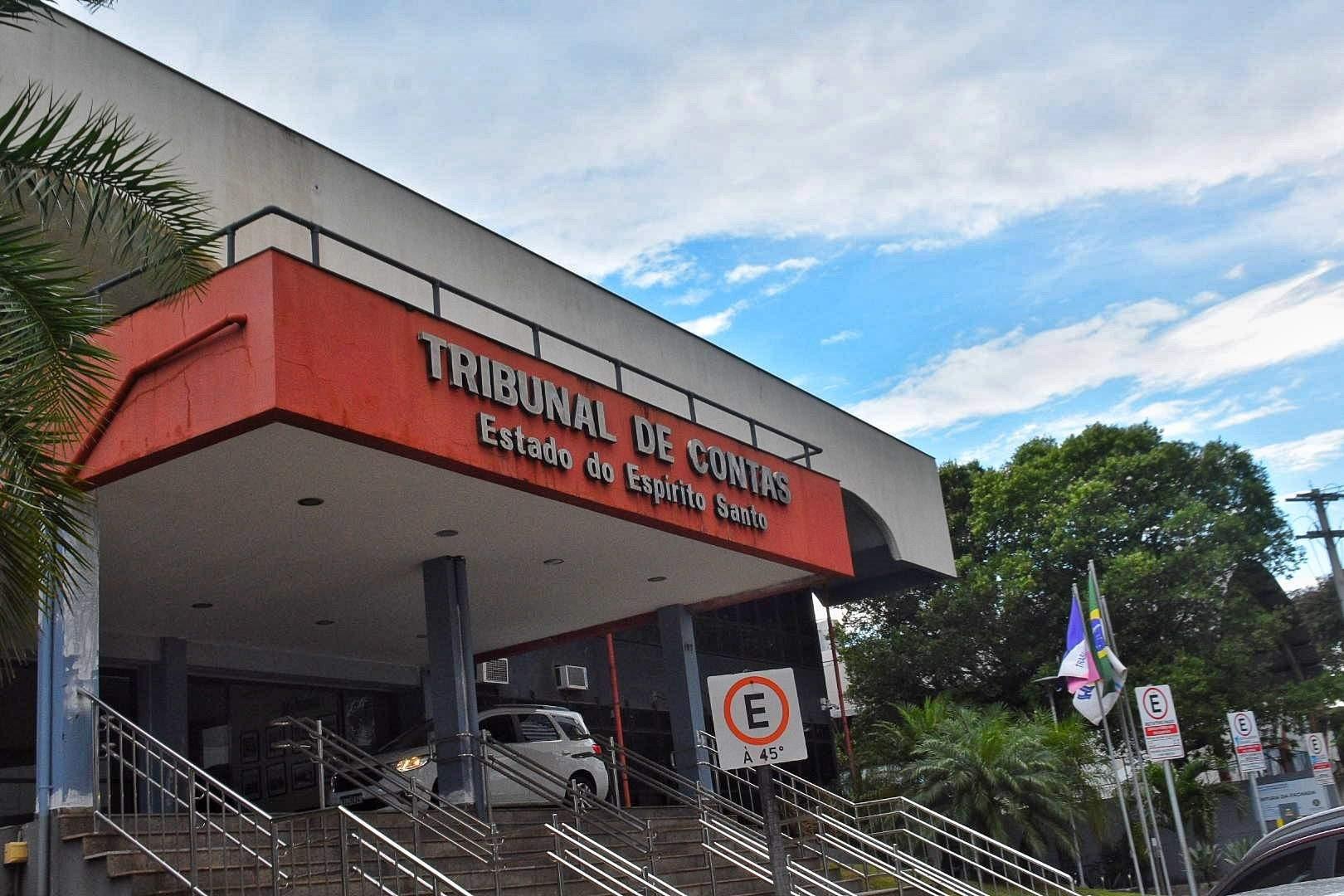 Tribunal de Contas barra auxílio-alimentação de vereadores de Câmara do ES