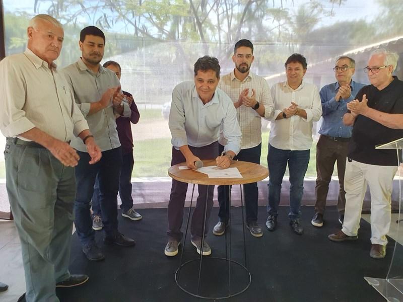 Ricardo Ferraço anuncia investimentos de mais de R$ 100 milhões na região sul do ES