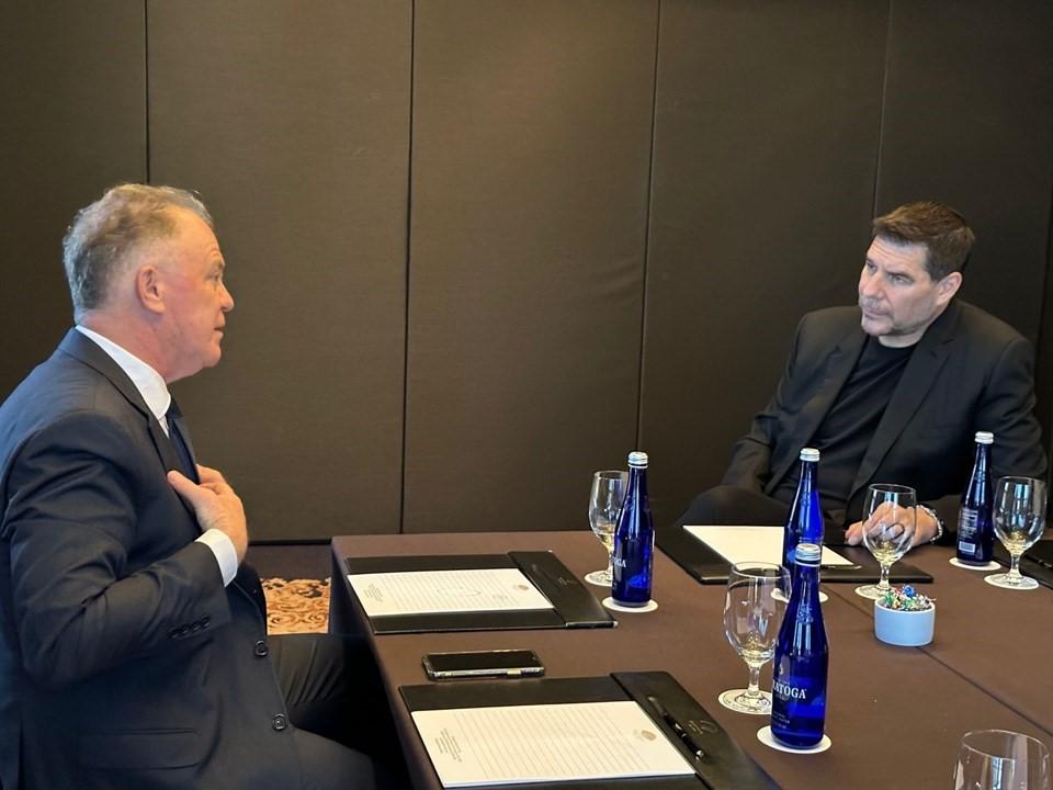 Governador Renato Casagrande se reúne com executivo da plataforma Shein na América Latina