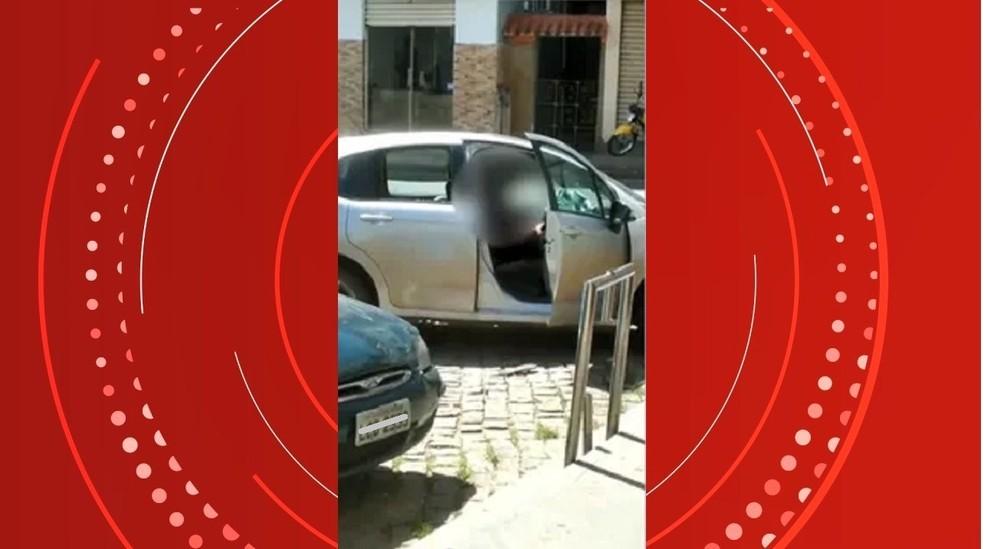 Vazamento de monóxido de carbono matou primos dentro de carro em posto no ES, diz polícia