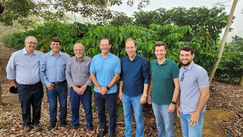 Comitiva internacional visita o Espírito Santo para conhecer boas práticas e potencial do café capixaba